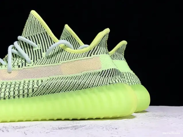 Yeezy Adidas Boost V2 